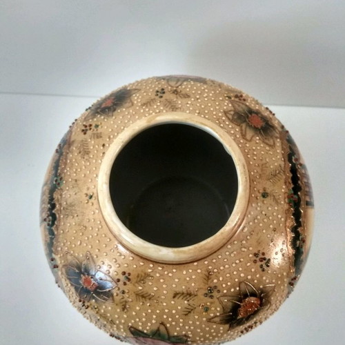 Royal Satsuma porcelain vase used, height 14 cm