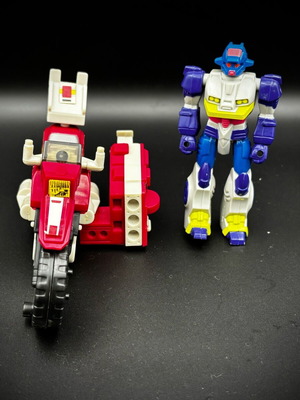 Transformers G1 Action Master Axer με Off-Road Cycle σαν καινούργιο