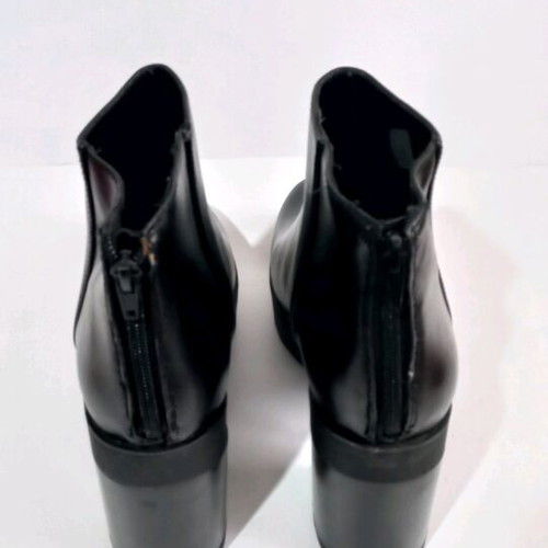 Bershka women's shoes black like new, size 39
