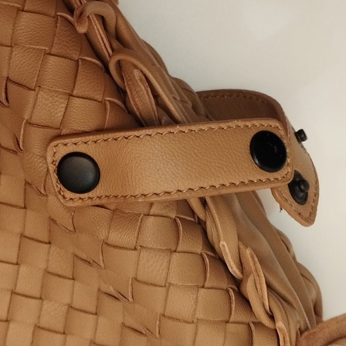 Leather bag beige new with pouch