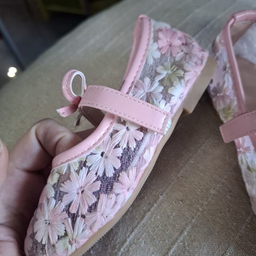 Ballerina shoes pink size 26 used for girls