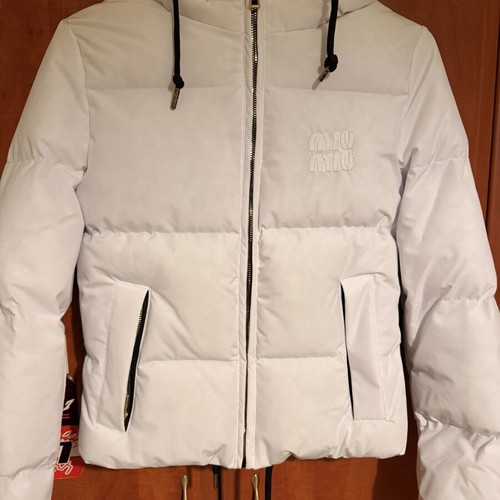 Miu Miu white jacket like new, size M 38 10