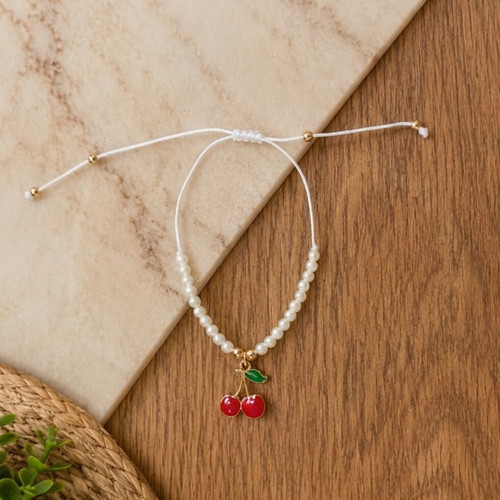 Bracelet with pearls and cherry new