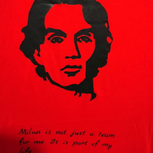 Pack of 5 T-shirts Maradona, Ronaldinho, Cruyff, Maldini, Roberto Baggio size Large, like new