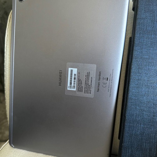 Huawei MediaPad M5 Lite 10.1" таблет като нов, WiFi, 3GB/32GB, сив