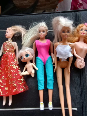 Παλιές κούκλες Barbie μεταχειρισμένες, πακέτο 4 τεμαχίων
