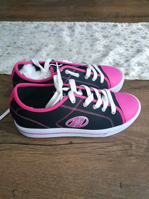 Heelys Classic X2 αθλητικά παπούτσια καινούργια, μαύρο και ροζ