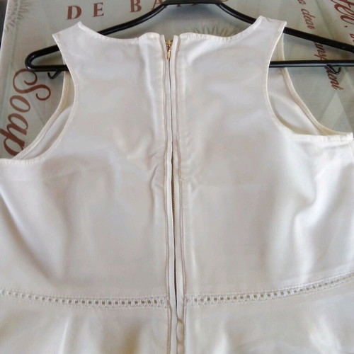 Zini white blouse size 40 like new, slim fit