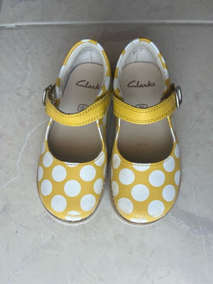 clarks μπαλαρινες 25,5 παπουτσάκια