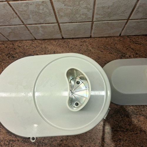 Bosch juicer used