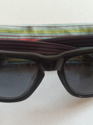 Yozzie Nagashi sunglasses like new with polarised lenses