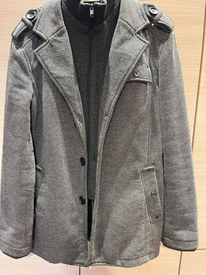 XXL coat like new, worn with care