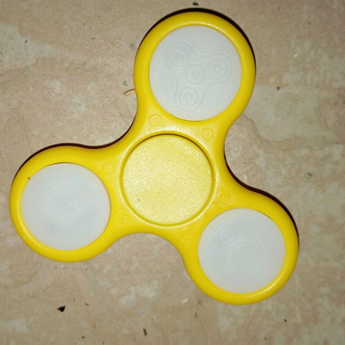 Fidget spinners set of 3 yellow