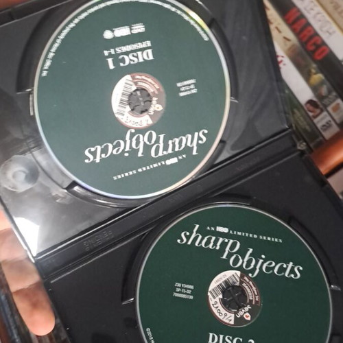 Sharp Objects DVD used, thriller series with subtitles