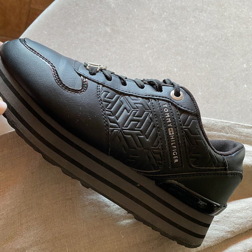 Tommy Hilfiger black platform sneakers