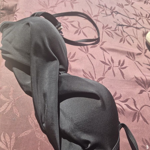 Bikini top with padding black size XL like new