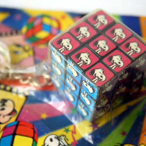 Snoopy Rubik's Cube Keychain new vintage 80's