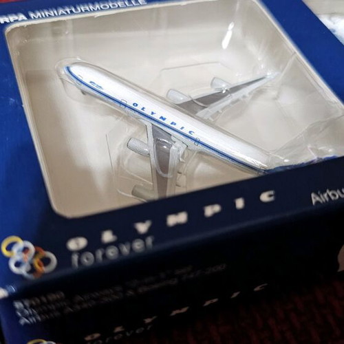 Herpa Miniaturmodelle Olympic Forever Set with Boeing 747-200 and Airbus A340-300