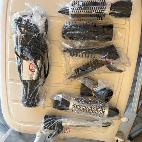 Hot air hair styling device like new