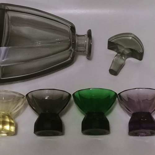 Art Deco Josephinenhutte liqueur set 1925, 1 decanter and 6 glasses