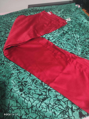 Satin pants set used with short-sleeve blouse