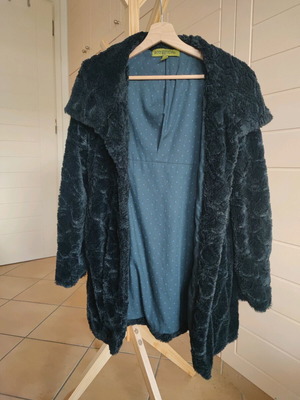 Attrattivo fur coat like new, black, size S