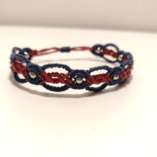 Macrame bracelet with beads new, handmade, blue-bordeaux