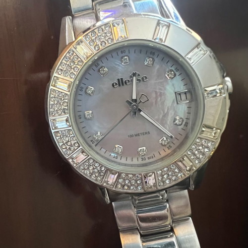 Ellesse women's watch used with stones and stainless steel bracelet
