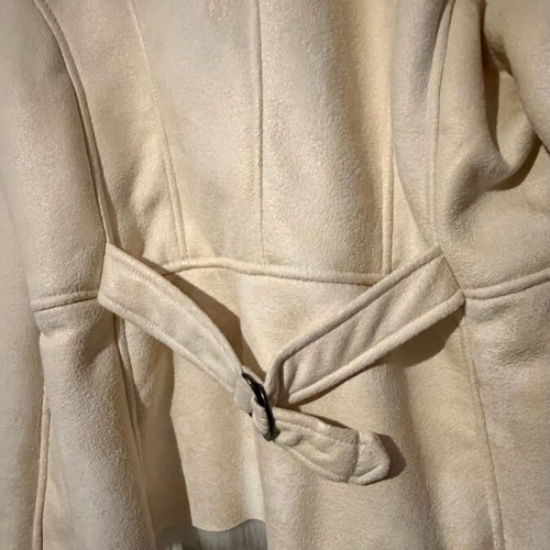 White jacket with synthetic fur like new, size L