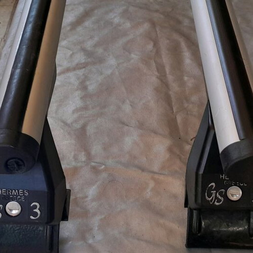Car bars for Suzuki Swift like new
