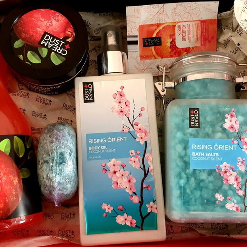 Dust+Cream pomegranate-coconut care set new, limited edition