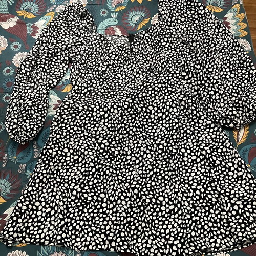 Missguided Mini Dress like new, black and white, size 4XL