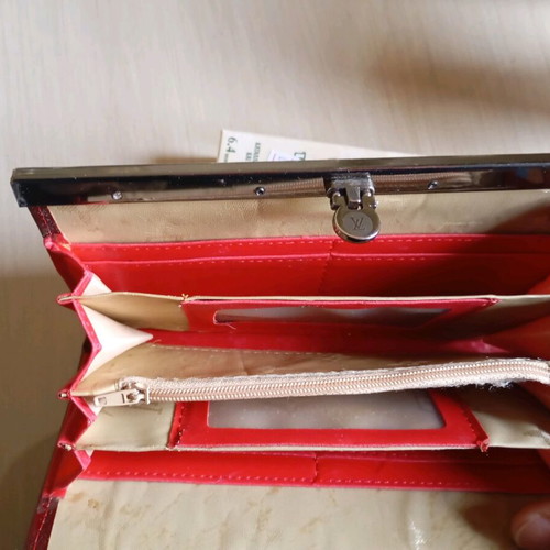 Red patent leather wallet bag like new