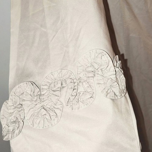 Retro Muse beige waterproof trenchcoat with ruffle flower details like new, size L-XL