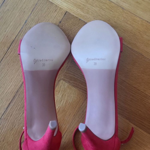 Stradivarius red women's sandals size 39, new