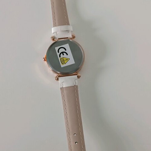 Watch and set of 5 bracelets new, white and gold