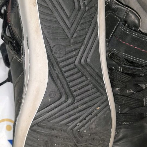 Geox leather shoes size 40 for boys like new