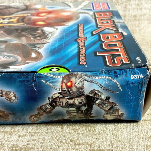 Mega Bloks Strife Transforming Blok Bots #9374, vintage 2003, sealed