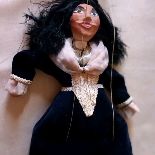 Marionette like new, handmade with details
