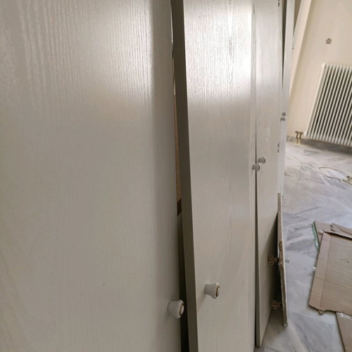 Wardrobe doors like new, off-white with hinges