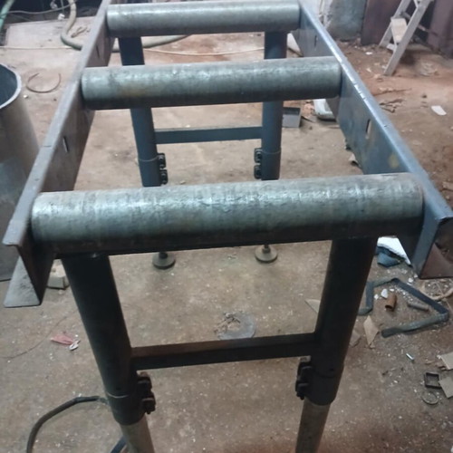 Roller conveyor used for iron, set of 4 pieces