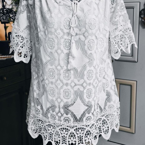 Lace blouse white like new size M-L