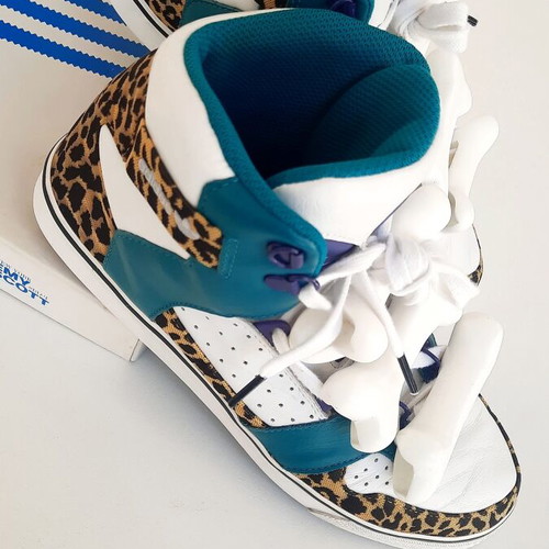 Adidas x Jeremy Scott JS Bones "Flintstones" Leopard sneakers size US 9