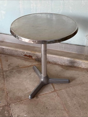Stainless Steel Round Outdoor Table used