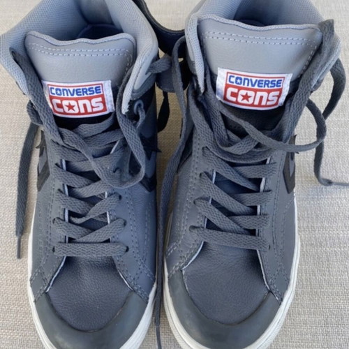 Converse Pro Blaze Strap sports shoes for boys size 37 in very good condition