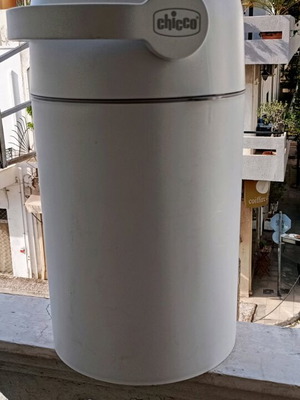 Chicco Diaper Bin like new