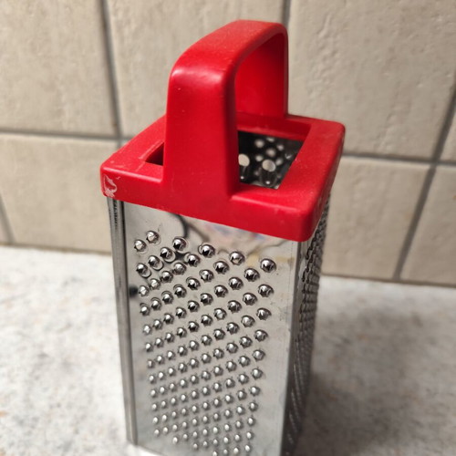 Grater like new