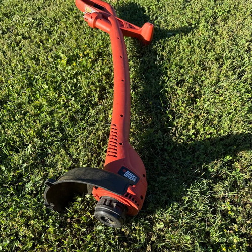 Electric grass trimmer used, needs repair