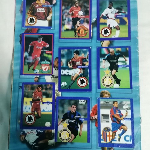 Sticker album Asteria tis Ballas 2000 used, 80% complete