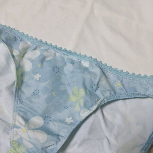 Women's lingerie set like new, white and turquoise